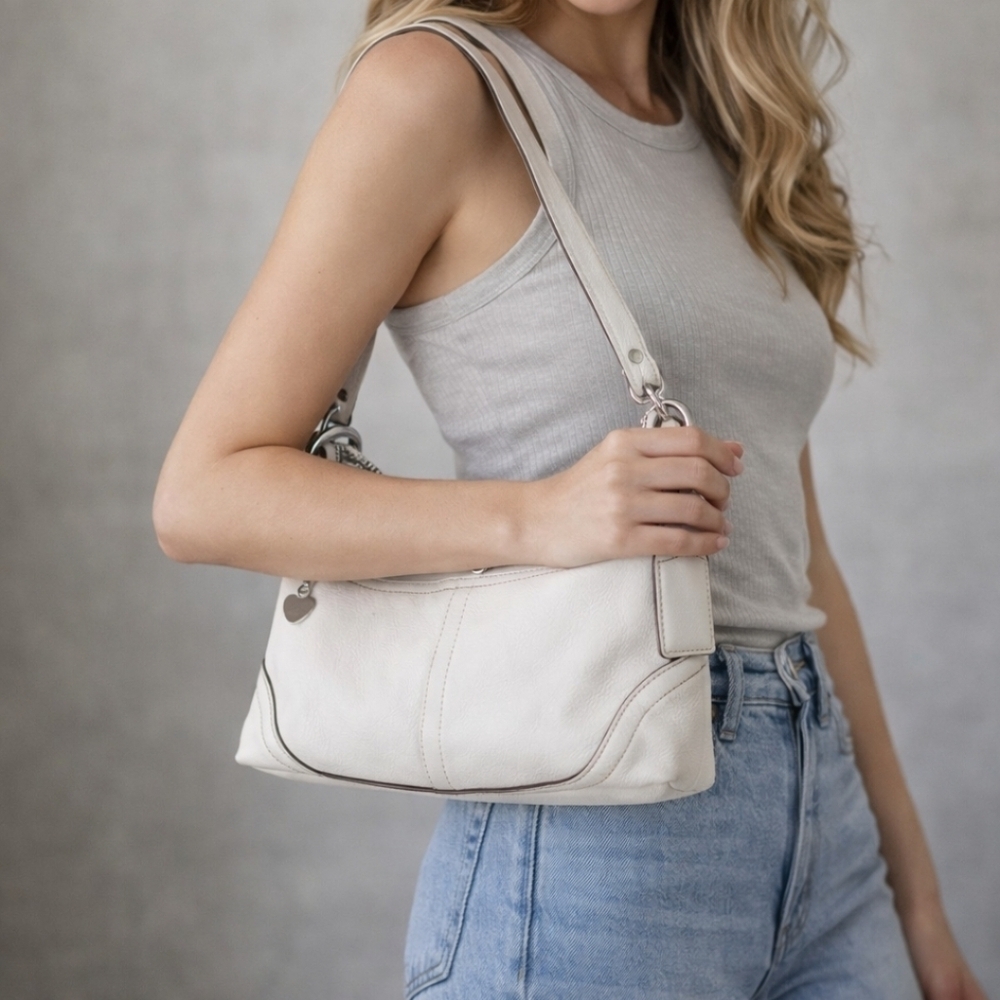 Vintage Coach Soho Leather Baguette Shoulder Bag Y2K 2005-White - Picture 14 of 15